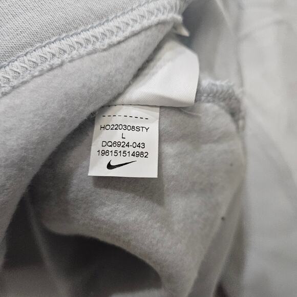 Nike Women's Gray Turtleneck Corduroy Fleece Sweatshirt DQ6924-043 Large - Picture 4 of 9